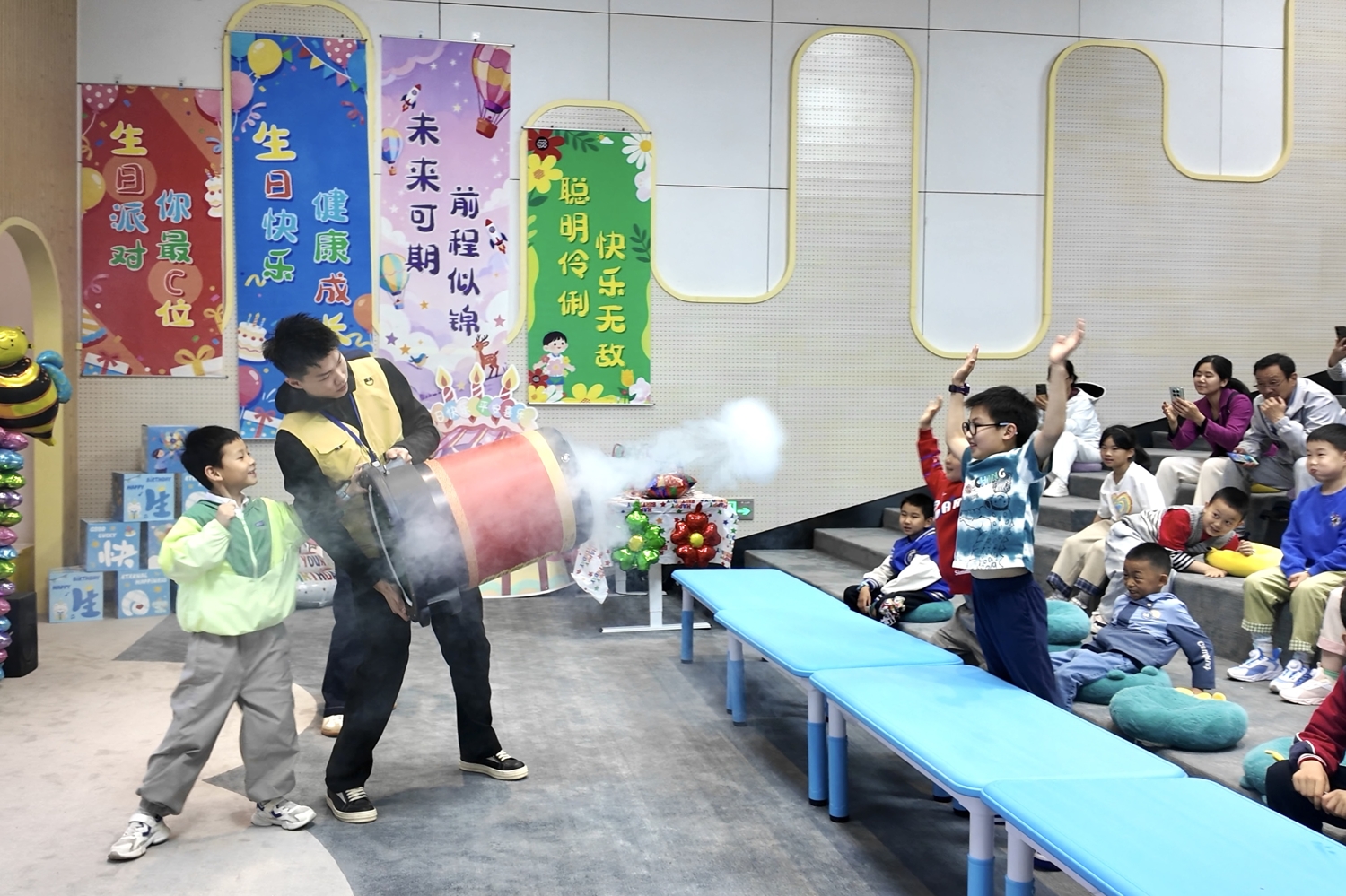 劳动节3.jpg