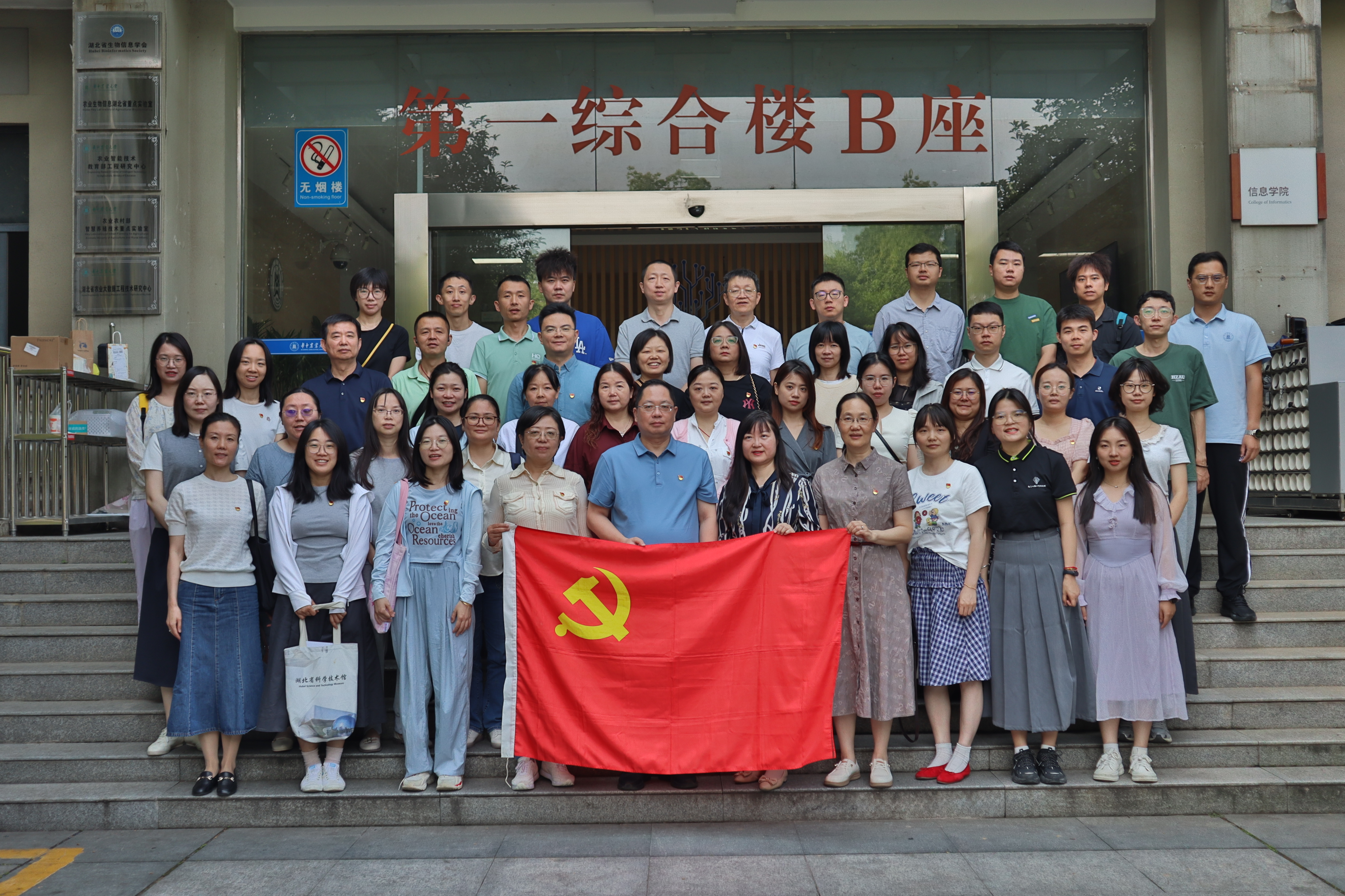 图1.png