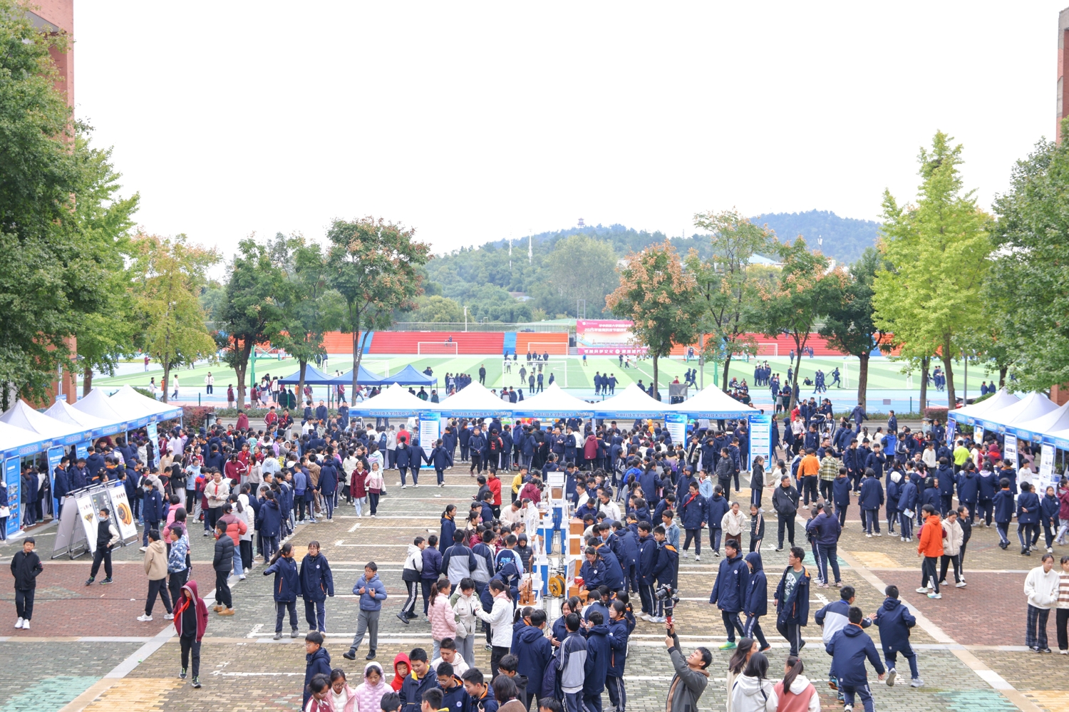 融合古今智慧，点燃科学梦想1.jpg